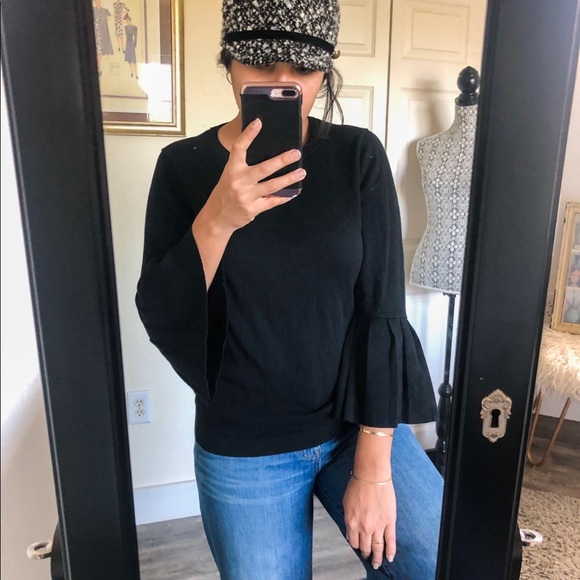 Banana Republic Tops - 🚫 SOLD Banana Republic Bell Long Sleeve Top